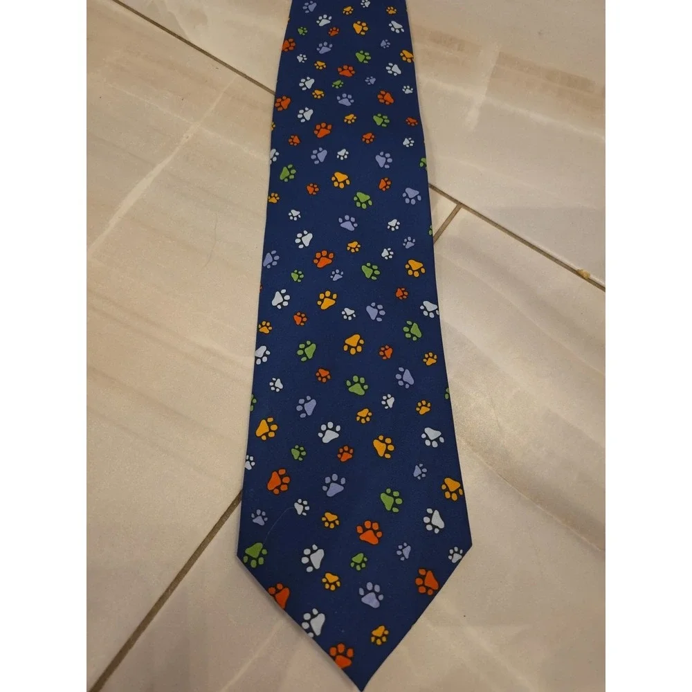 Utopia Men's Necktie Tie Silk‎ Wine Dog Paw Prints B1
